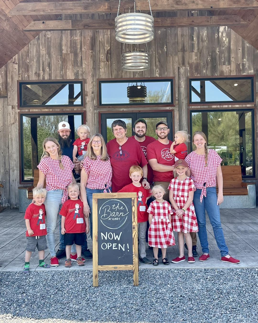 Family picture in front of Barn